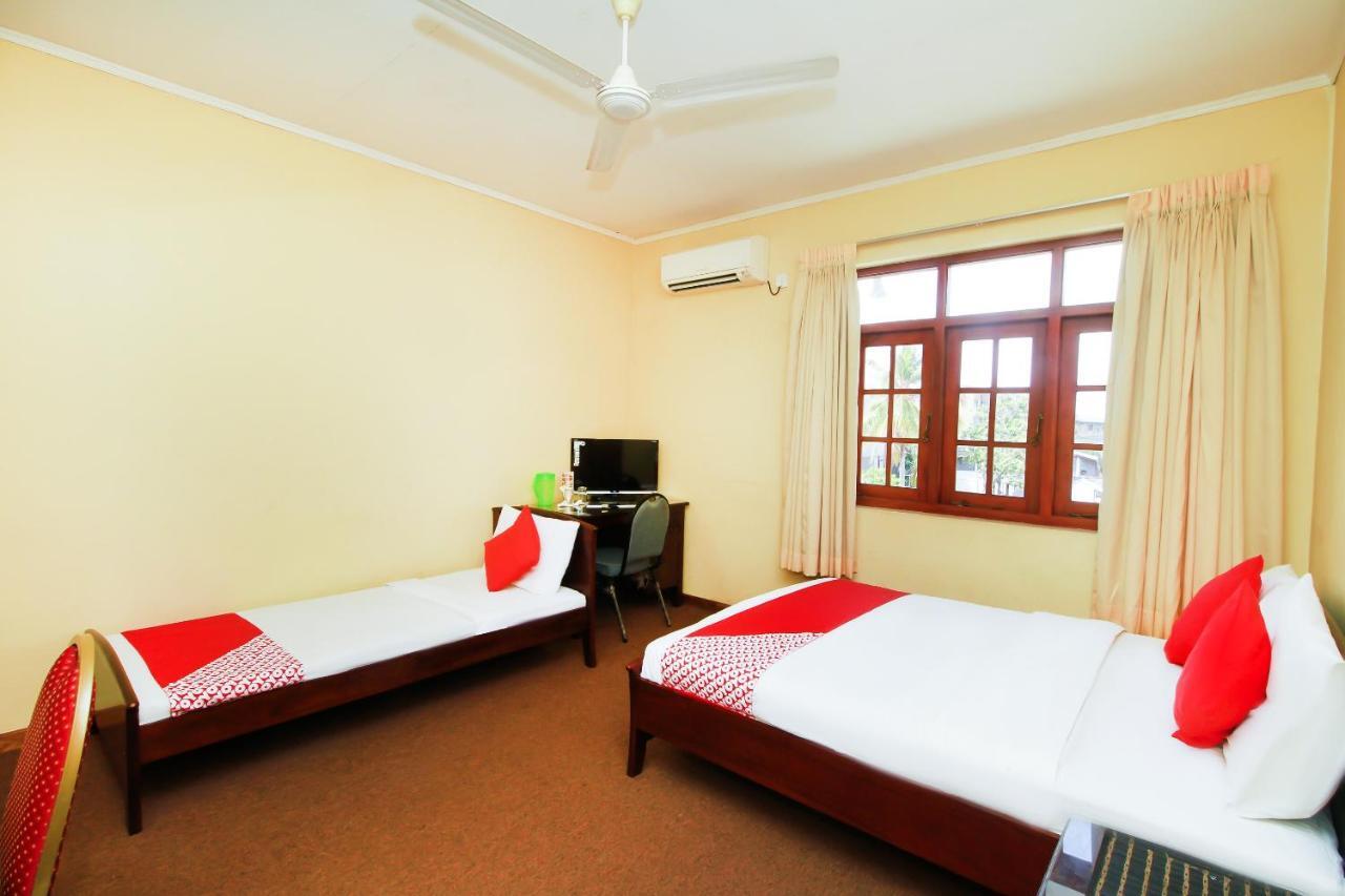 Chinese Lotus Luxapathiya - Shanghai Hotel Moratuwa Ruang foto